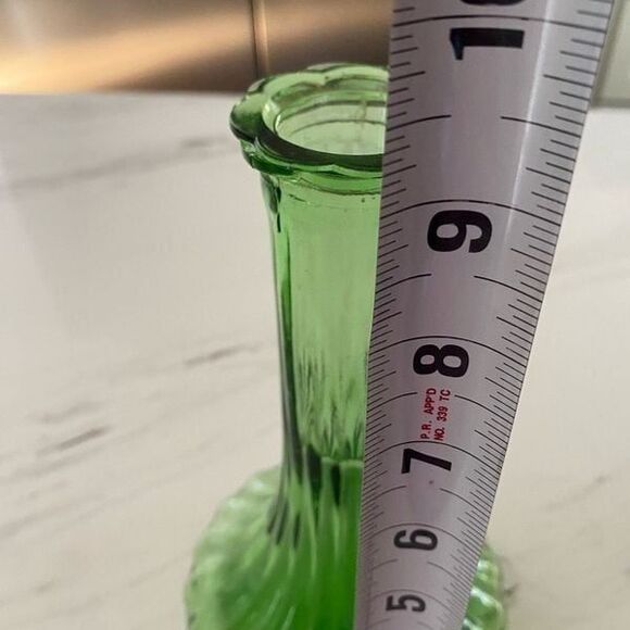 Vintage Green Glass Floral Vase Flared Bottom Home Decor MCM - Picture 7 of 9